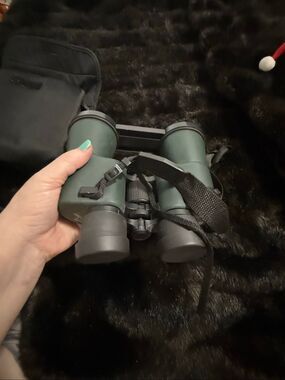 Gordon 10x50 Field Binoculars 6 Degrees, 105m/1000m